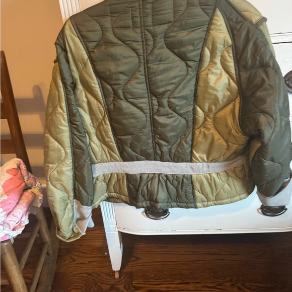 Olive Green Utility Jacket - Picture 3 of 4